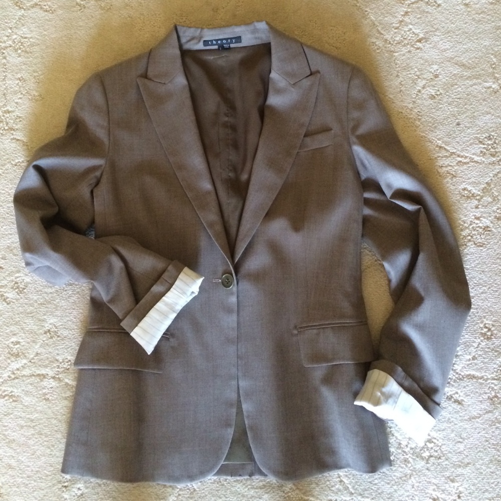 Theory Gray blazer